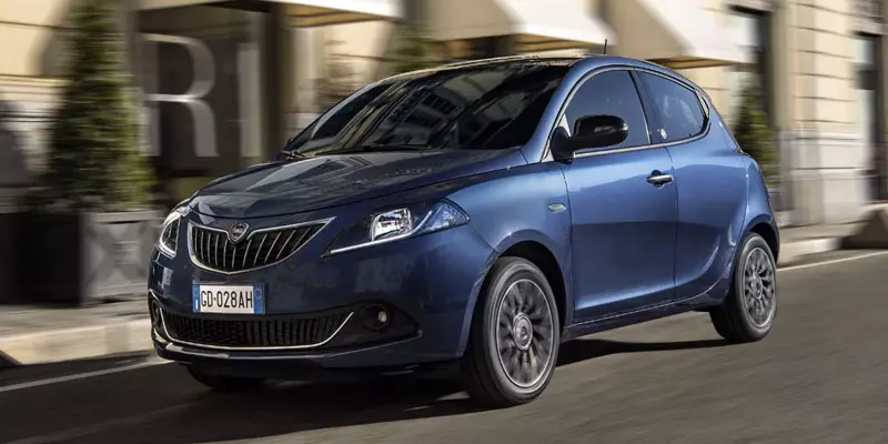 Lancia Ypsilon