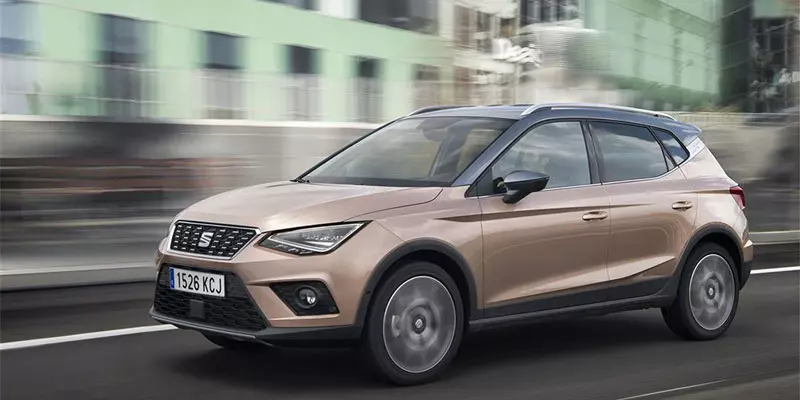 Seat Arona