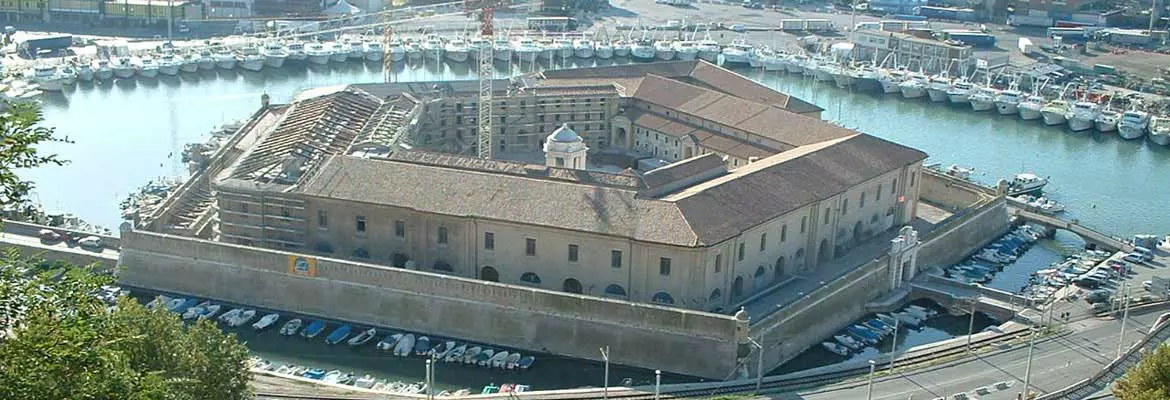 Noleggio a lungo termine a Ancona