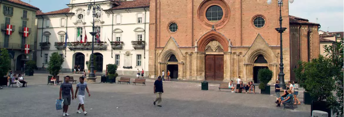 Noleggio a lungo termine a Asti