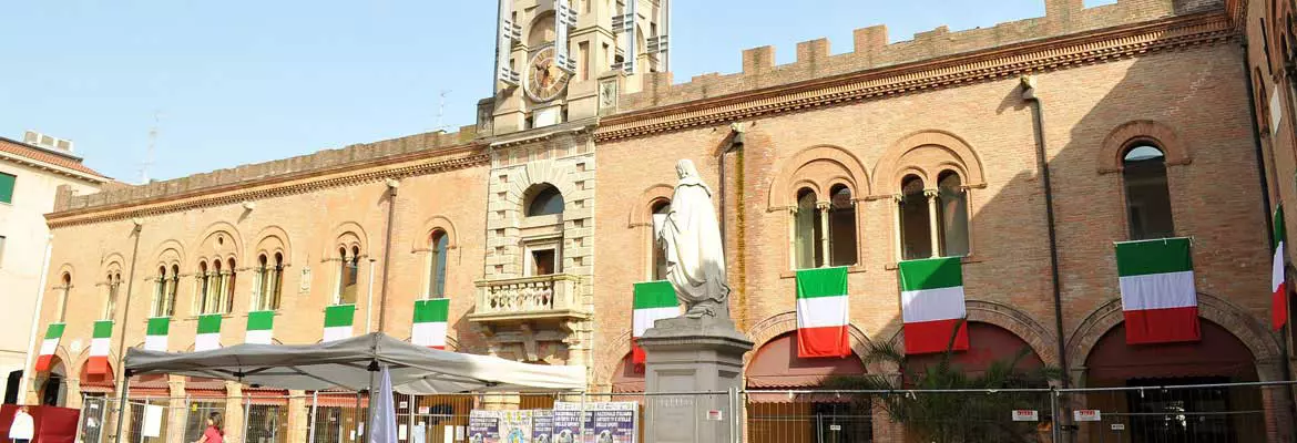 Noleggio a lungo termine a Cento