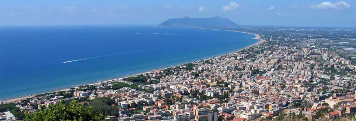 Noleggio a lungo termine a Terracina