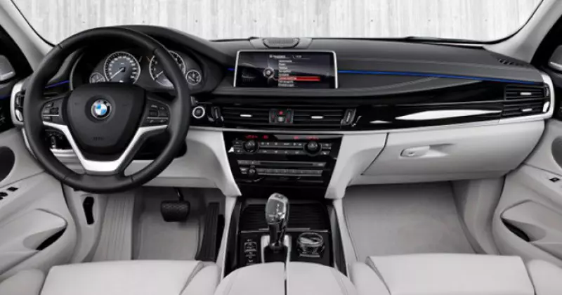 BMW X5 xDrive in noleggio a lungo termine