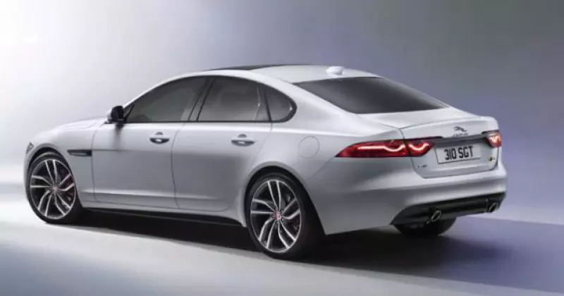 noleggio a lungo termine Jaguar XF