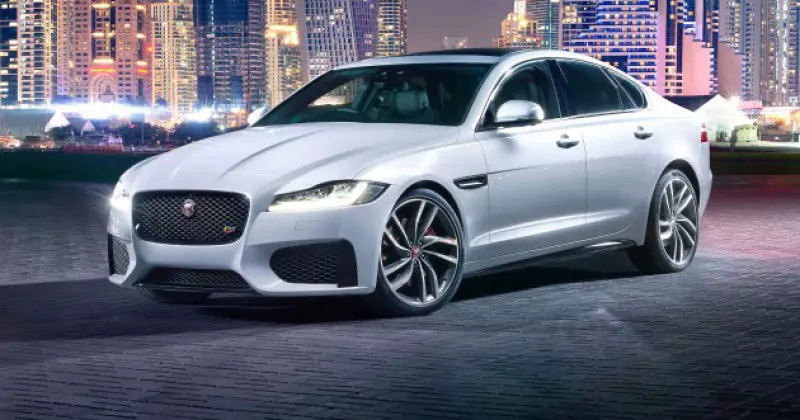 noleggio a lungo termine Jaguar XF