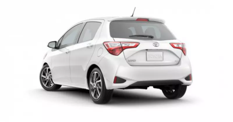 noleggio a lungo termine Toyota Yaris Hybrid