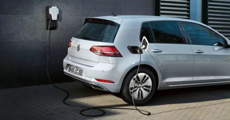 Volkswagen e Golf in noleggio a lungo termine