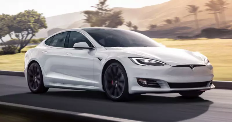 noleggio a lungo termine Tesla ModeL S