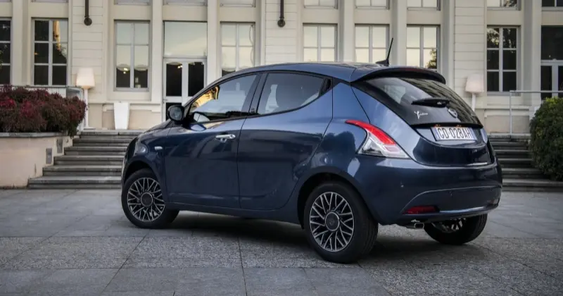 noleggio a lungo termine Lancia Ypsilon Ecochic